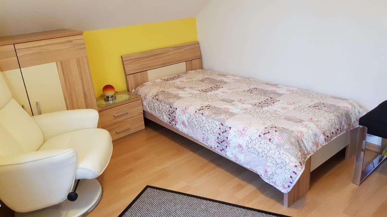 באדן-באדן Ferienwohnung Herrnberg מראה חיצוני תמונה